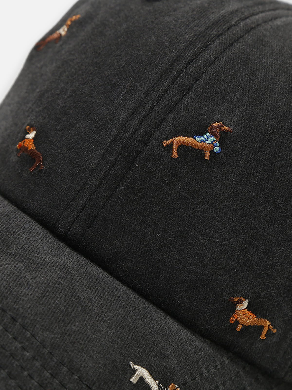 Embroidery Dachshund Washed Cap