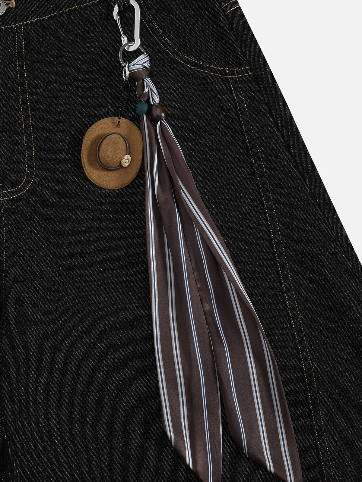 [Pre-Order] Aelfric Eden Chain Baggy Barrel Jeans