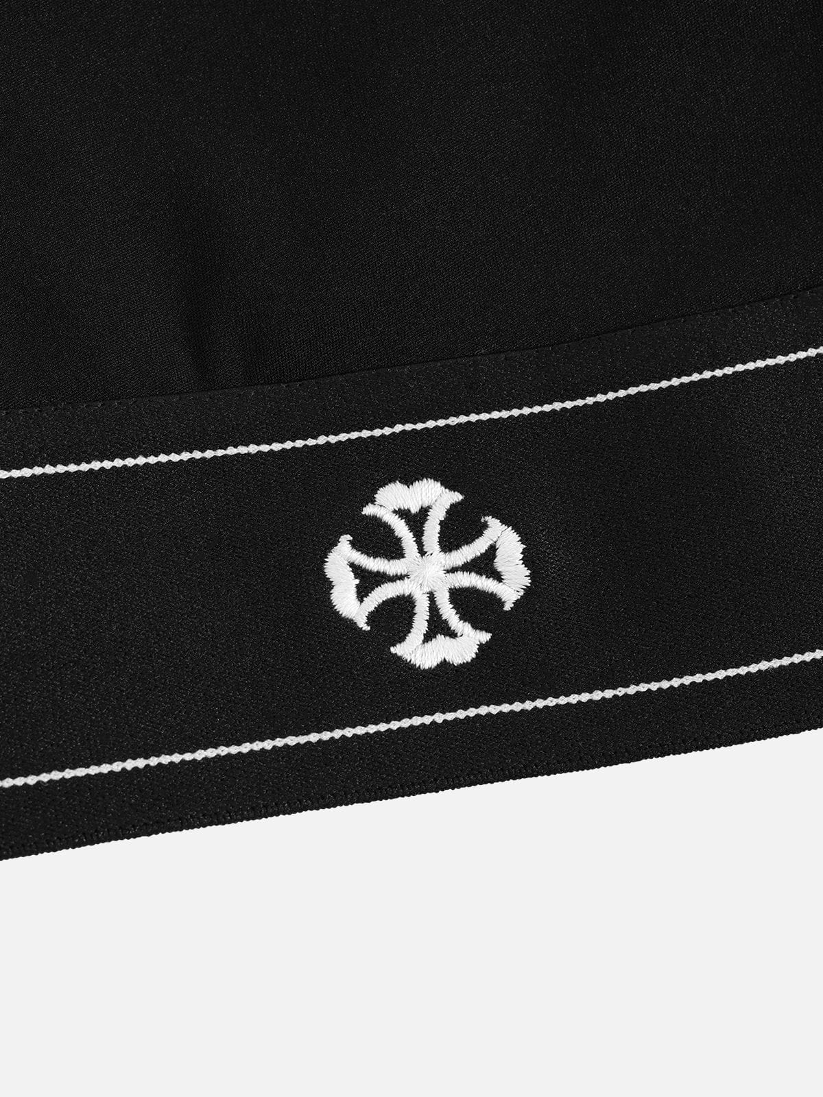 [Pre-Order] AERC Soft Cutout Cropped Tee
